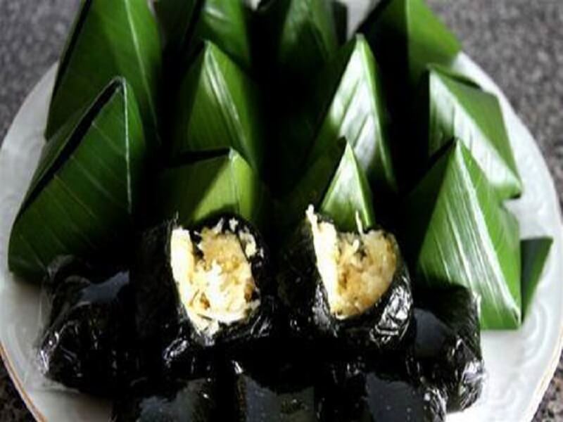 Bánh Ít Lá Gai - Đặc Sản Hồn Quê Đất Phú