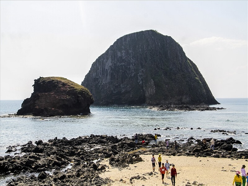 Hòn Yến - Chinh Phục Vẻ Đẹp "Hút Hồn" Như "Tiên Cảnh"