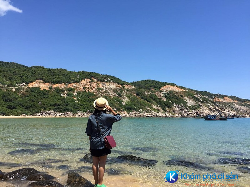 Bãi Môn Điểm Đến Quyến Rũ Lòng Người [Mới 2025]