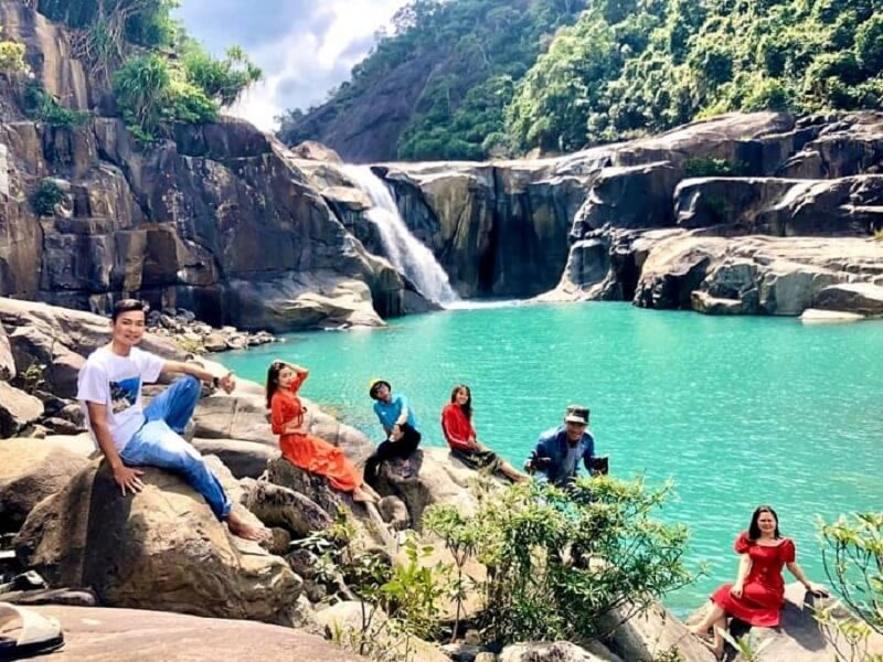 Khám Phá Thắng Cảnh Vực Phun Phú Yên 2025!