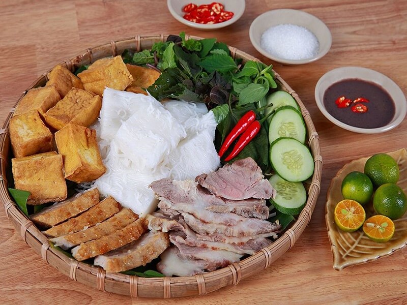 Thưởng Thức Bún Đậu Mắm Tôm Ở Phú Yên