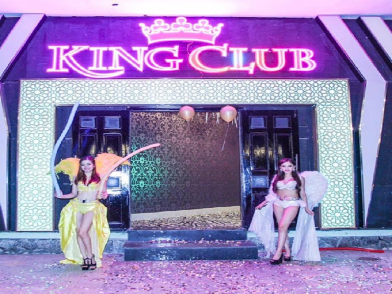 [TOP 3+] Trải Nghiệm Bar Phú Yên - Quậy Tưng Bừng!