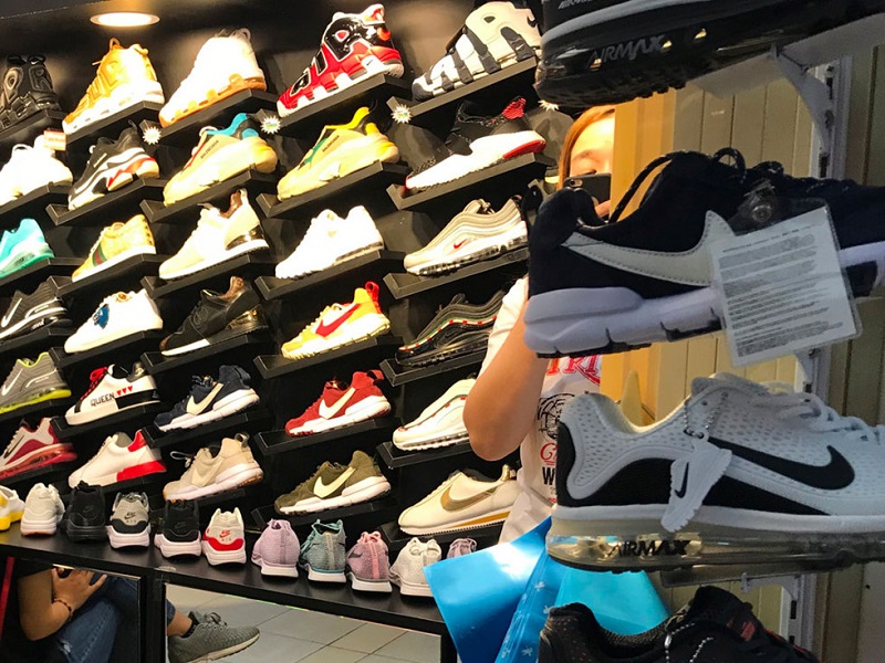 TOP 10+ Danh Sách Shop Giày Phú Yên - "Bao Chất"