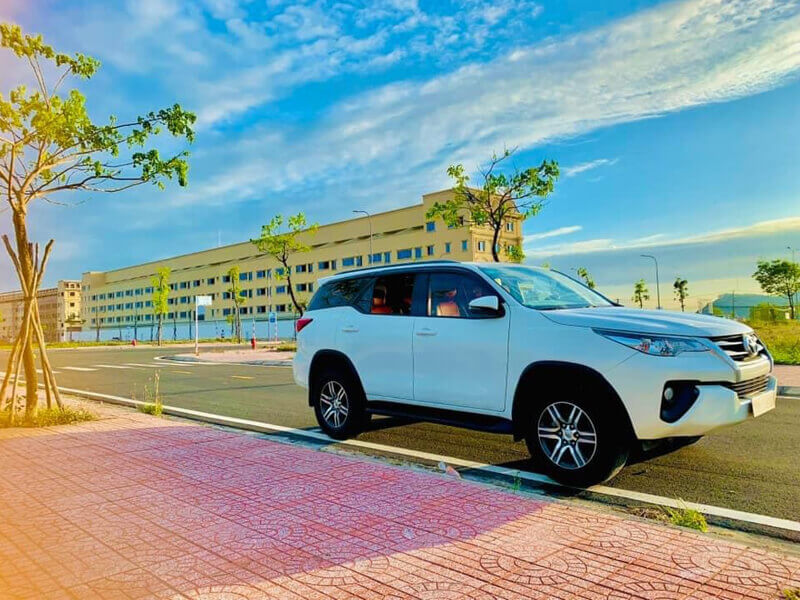 Dịch Vụ Cho Thuê Xe 4 Chỗ Quy Nhơn【Gọi 0978.067.016】