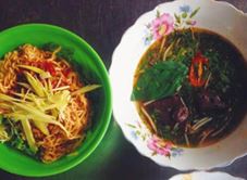 Mì Mắm & Súp Huyết