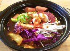 Hitomi - Mì Cay Hàn Quốc