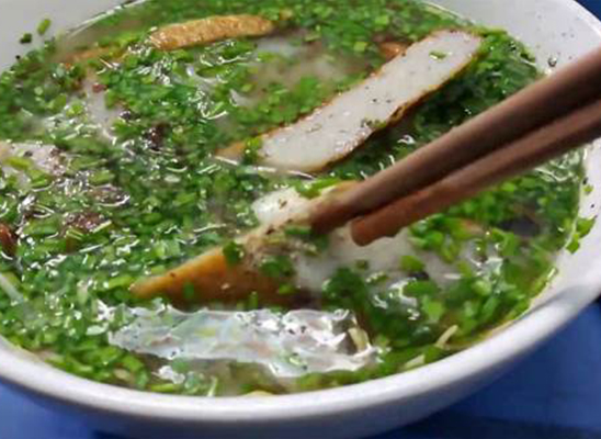 Bánh Canh Hẹ Chả Cá Sông Cầu
