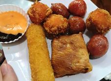 Pho Mai Que Toàn Ben