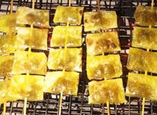 Xiên Nướng & Bánh Tráng Nướng