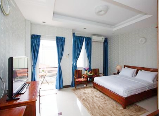 Phù Đổng Hotel