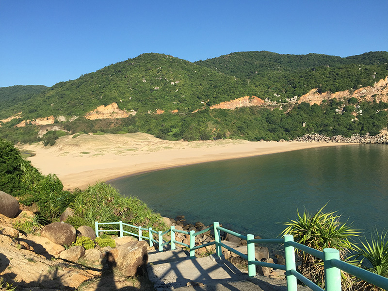 Bãi Biển Bãi Môn