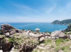 Bãi Biển Bãi Môn