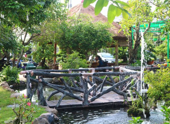 Tranh Quê - Cafe & Nhà Hàng Sân Vườn