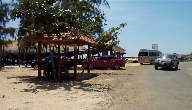 Ghềnh Đá Đĩa - Cơm & Hải Sản Tươi Sống