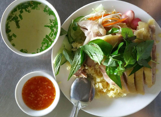 Quán Tuấn - Cơm Gà