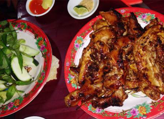 Gà Nướng Ven Sông