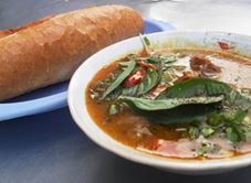 Bánh Mì & Bò Né Ẩn Thư - Hàm Nghi
