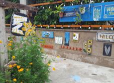 Trại Hoa Vàng Homestay