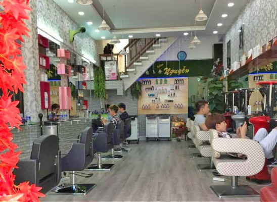 Salon Nguyễn