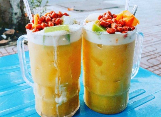 Cinema Cafe - Nước Mía Ép Trái Cây Khổng Lồ