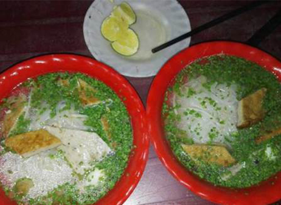 Bánh Canh Hẹ Bột Gạo - Nguyễn Trãi