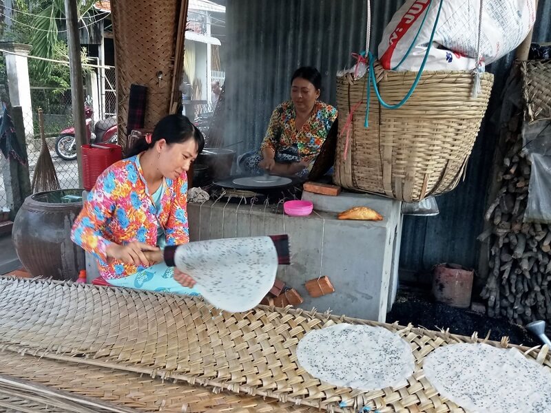 Cách làm bánh tráng Phú Yên